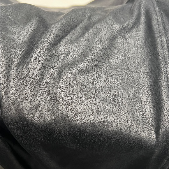 Shinestar Classic Black Leggings - Picture 10 of 11